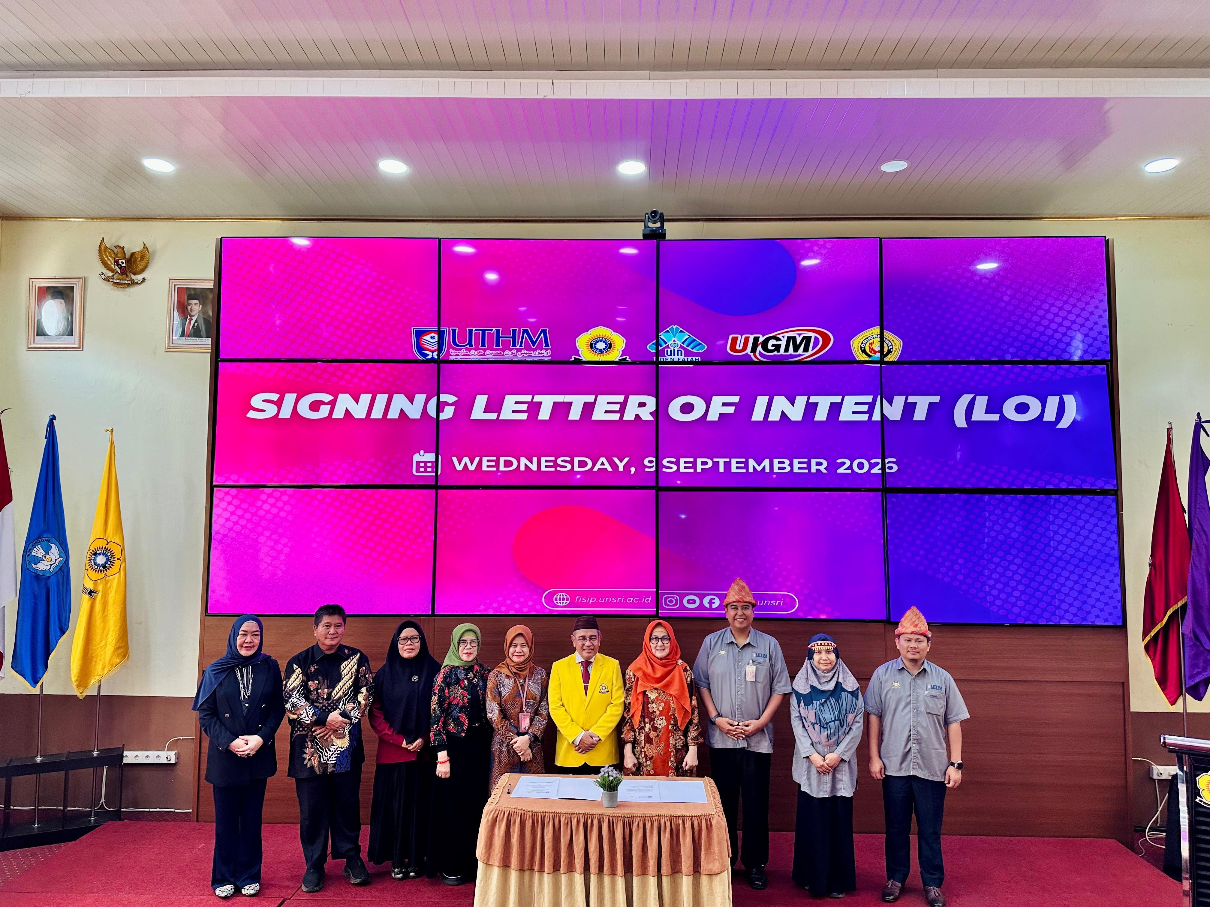 SIGNING LETTER OF INTENT (LOI) Universiti Tun Hussein Onn Malaysia